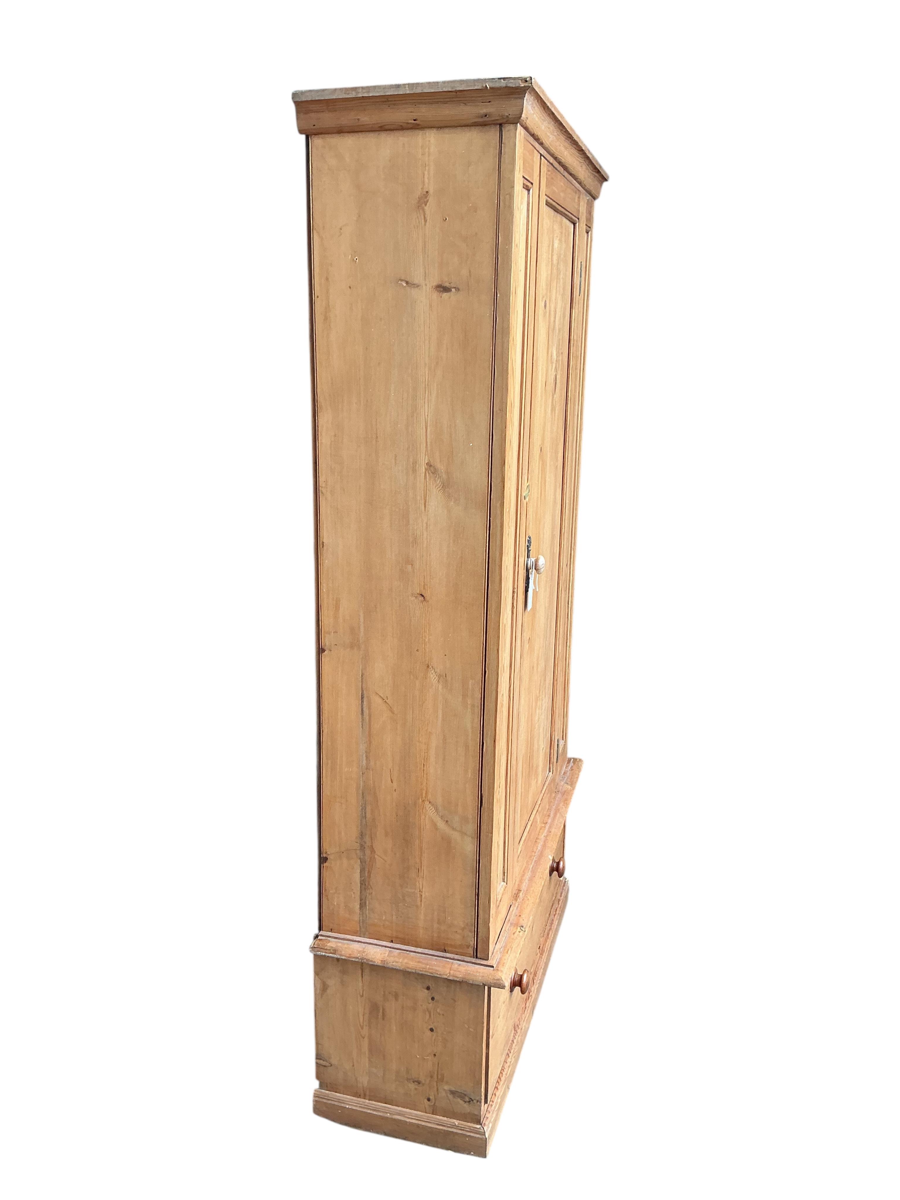 A Victorian pine single door wardrobe, width 96cm, depth 37cm, height 187cm